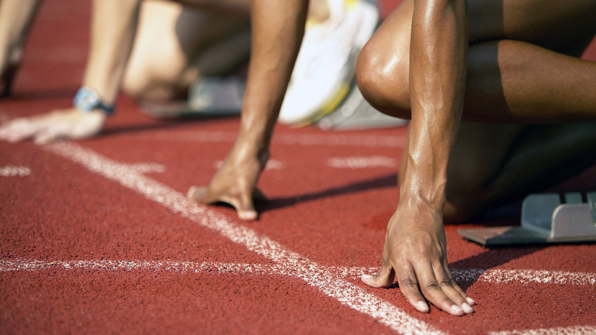 山地探洞越野赛:探索地下未知世界,户外探险山洞